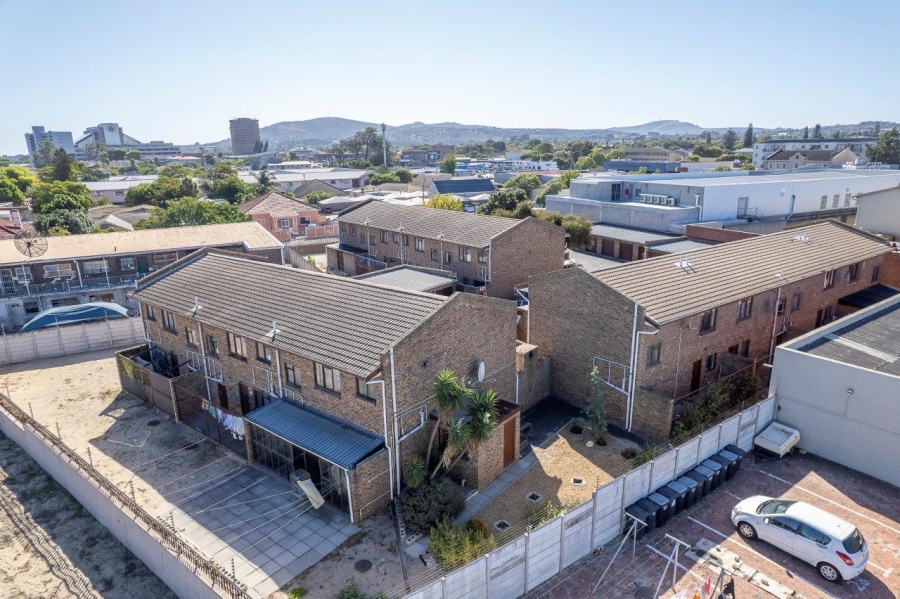 3 Bedroom Property for Sale in Stikland Western Cape
